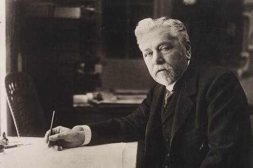 Gustave Eiffel en 1923, poco antes de su muerte. Fotografía de Herbert Photos Inc.